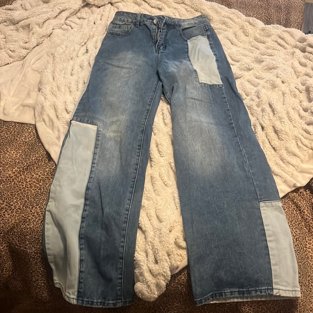 Woman’s jeans size 26